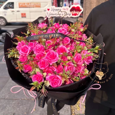 Bó hoa Sophia hồng trùm lụa - quà tặng Valentine 14/2, sinh nhật, 8/3, 20/10, kỉ niệm - 449.000 VND