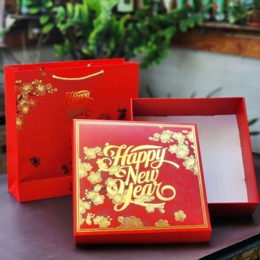 Bộ hộp Happy New Year 32x32x10cm - Thiết kế sang trọng, giá ưu đãi 54.000₫ 5