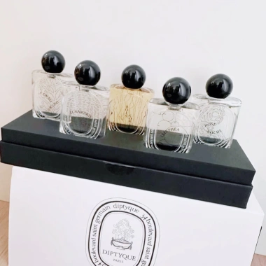 Bộ hộp quà tặng Diptyque Unisex 5x10ml - Nước hoa hương thơm, giá chỉ 797.500₫ 5