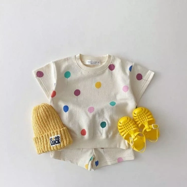 Bộ in hình bóng bay cho bé quần short mùa hè 2 bộ bé trai & gái- Giá 250.525 VND