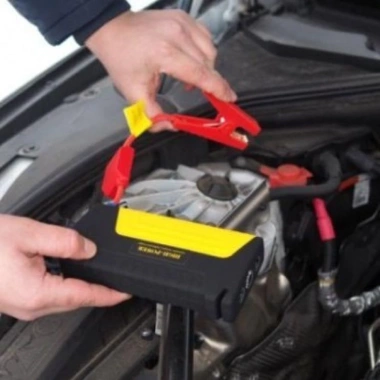 Bộ kích bình cứu hộ ô tô 12V dung lượng cao - Sạc dự phòng, 950k, bảo vệ xe 3