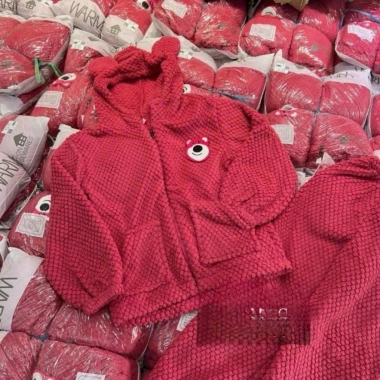 Bộ lông ngủ ấm mùa đông Gấu Dâu + phụ kiện Hottrend, set Noel gia đình - 289,000₫ 7 Bộ lông ngủ ấm mùa đông Gấu Dâu + phụ kiện Hottrend, set Noel gia đình - 289,000₫ 7