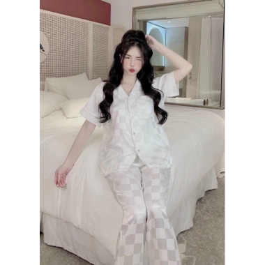 Bộ lụa gấm ô vuông bigsize - Pijama nữ tay dài tay ngắn, giảm giá 185.000đ