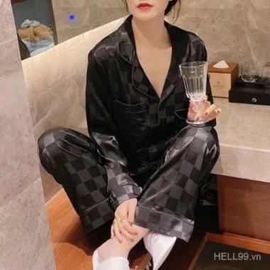 Bộ lụa gấm ô vuông bigsize - Pijama nữ tay dài tay ngắn, giảm giá 185.000đ 5 Bộ lụa gấm ô vuông bigsize - Pijama nữ tay dài tay ngắn, giảm giá 185.000đ 5