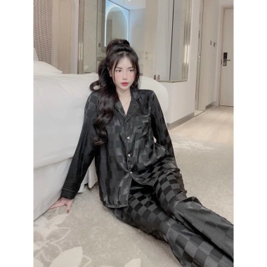Bộ lụa gấm ô vuông bigsize - Pijama nữ tay dài tay ngắn, giảm giá 185.000đ 8 Bộ lụa gấm ô vuông bigsize - Pijama nữ tay dài tay ngắn, giảm giá 185.000đ 8