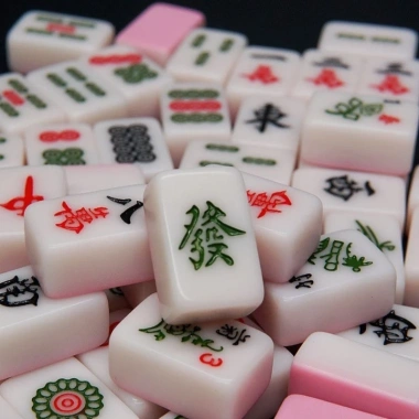 Bộ Mạt Chược Nhỏ Gọn, Túi Xúc Xắc, Thảm Du Lịch Dễ Cất Giữ - Quà Tặng Gia Đình, Trò Chơi 4 Người 4