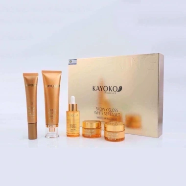 Bộ Mỹ Phẩm Kayoko Vàng 5IN1 Nhật Bản - Dưỡng ẩm, Da tươi sáng, Giá chỉ 279.000₫