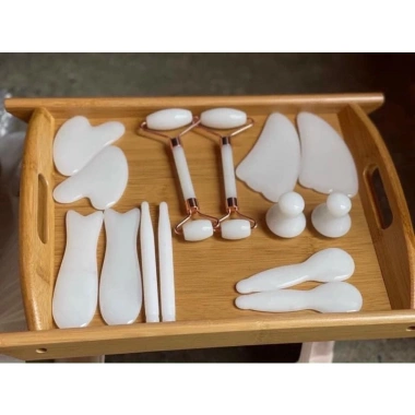 Bộ Ngọc Cảo 16 Món Massage Mặt Cao Cấp – Giảm Giá Đến 165k, Chất Lượng Đỉnh