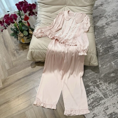 Bộ ngủ lụa cổ sen form vừa, mix ren cao cấp mềm mại, set sang trọng mặc nhà, dạo chơi Giá 470k