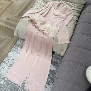 Bộ ngủ lụa LyLy gấu bèo to mềm mại, set dài tay sang trọng cho nhà, đi chơi, du lịch 605.000₫