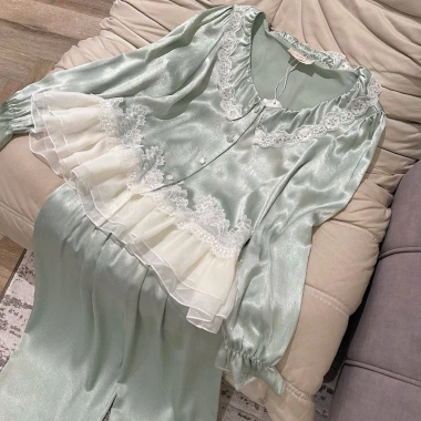 Bộ ngủ lụa LyLy ren mềm mịn, thoải mái - Đi chơi, du lịch sang trọng - 510k