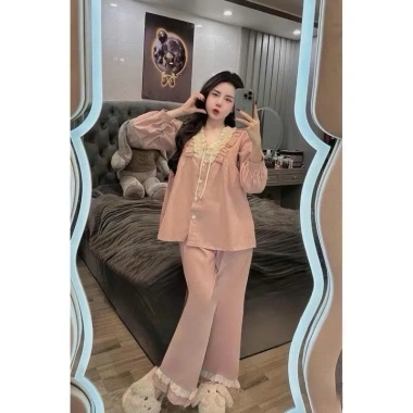 Bộ Ngủ Lụa Mặc Nhà Cổ V Bánh Bèo - Siêu Mềm, Thoáng Khí, Giá Giảm 216k