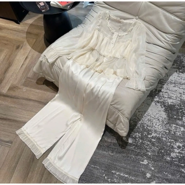 Bộ Ngủ Lụa Tơ Bèo Siêu Xinh Áo Dài + Quần Dài - Giá Gốc 277k, Giảm còn 220k 6 Bộ Ngủ Lụa Tơ Bèo Siêu Xinh Áo Dài + Quần Dài - Giá Gốc 277k, Giảm còn 220k 6