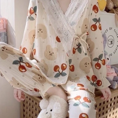 Bộ Ngủ Nữ BD9 Đồ Ngủ Dài Tay Cherry Dễ Thương - Set Đồ Mặc Nhà Giá 215k 3