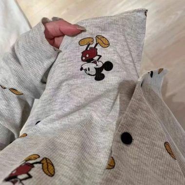 Bộ ngủ nữ dài tay thun tăm họa Mickey pijama hoạt hình dễ mặc thu đông - 145.000đ 2