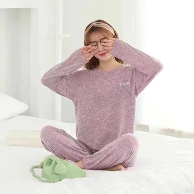 Bộ Ngủ Nữ Nỉ Mỏng Dài Tay, Thoải Mái, Dễ Vận Động, Lên Form Tôn Dáng - Giảm giá 22% chỉ 178k