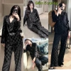 Bộ ngủ pijama nữ gấm ô vuông trắng-đen sang trọng 2 size giá rẻ 135k 3