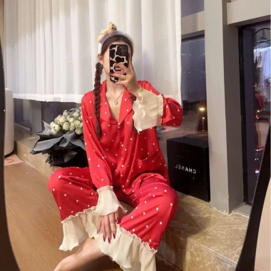 Bộ Ngủ Pijama Nữ Tiểu Thư Sang Chảnh – Điệu Đà, Cao Cấp, Giá 220k (Giảm từ 275k)