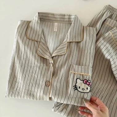 Bộ ngủ pyjama dài tay nữ nhiều hoạ tiết, chất đũi mềm mại, giá ưu đãi 149.888₫