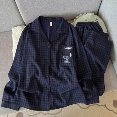 Bộ ngủ pyjama dài tay nữ nhiều hoạ tiết, chất đũi mềm mại, giá ưu đãi 149.888₫ 9 Bộ ngủ pyjama dài tay nữ nhiều hoạ tiết, chất đũi mềm mại, giá ưu đãi 149.888₫ 9