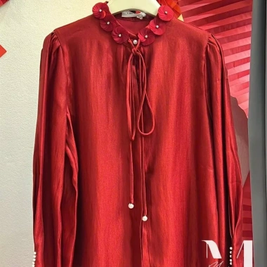 Bộ Nữ MeiMei Áo Sơ Mi Cổ Bèo Đính Hoa Thắt Nơ Tay Dài + Chân Váy Công Sở Thanh Lịch 460.000đ 3