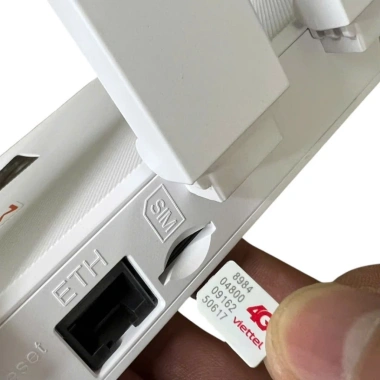 Bộ Phát WiFi 4G R611C WiFi 6 300Mbps, SIM 4G/5G, 32 thiết bị - giảm giá 528k