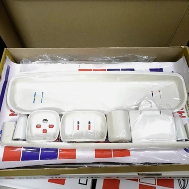 Bộ phụ kiện nhà tắm nhựa 6 món - Giá ưu đãi 40.000₫, tiết kiệm và tiện lợi 2