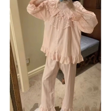 Bộ pijama bèo tiểu thư hồng tay dài quần dài vải đũi gân ren xinh CARY 83.000 6 Bộ pijama bèo tiểu thư hồng tay dài quần dài vải đũi gân ren xinh CARY 83.000 6