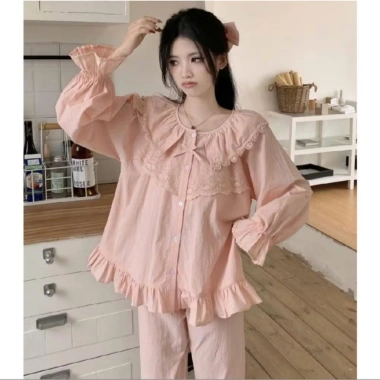 Bộ pijama bèo tiểu thư hồng tay dài quần dài vải đũi gân ren xinh CARY 83.000