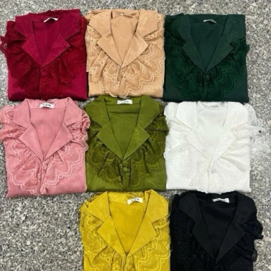 Bộ pijama cổ ren nút bọc ngủ nữ tay dài, quần dài túi rộng thoải mái, giảm 23% 2 Bộ pijama cổ ren nút bọc ngủ nữ tay dài, quần dài túi rộng thoải mái, giảm 23% 2