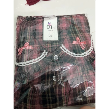Bộ pijama kẻ dạ tay dài, quần dài charm mèo xinh xắn cho bé 40-80kg giá 179.000 10