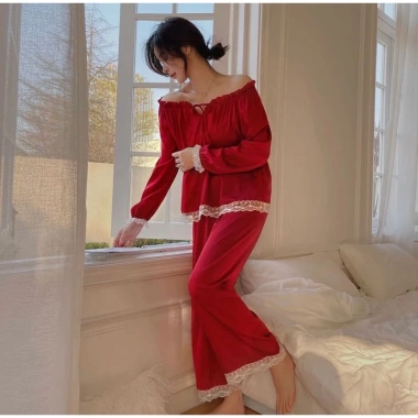Bộ pijama lụa Quảng Châu cao cấp, dài tay phối ren công chúa xinh xắn - Giá 239.000đ
