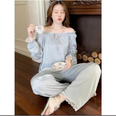 Bộ pijama lụa Quảng Châu cao cấp, dài tay phối ren công chúa xinh xắn - Giá 239.000đ