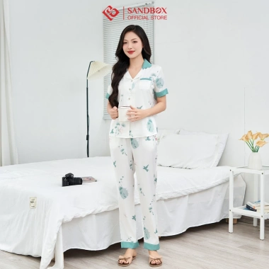 Bộ Pijama SANDBOX Lụa Latin Cao Cấp Mềm Mịn, Họa Tiết Hoa Phối Màu, Giá chỉ 289.000₫ 10 Bộ Pijama SANDBOX Lụa Latin Cao Cấp Mềm Mịn, Họa Tiết Hoa Phối Màu, Giá chỉ 289.000₫ 10