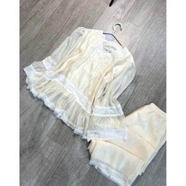 Bộ pijama voan tơ lụa mềm mịn loại 1 freesize 40‑60kg – giảm giá chỉ 99.999₫