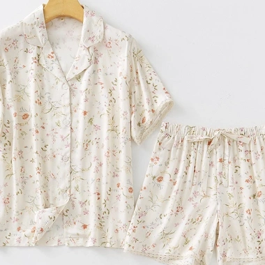 Bộ Pyjama Tay Cộc Floral Beige After Bath - Giá chỉ 528.000đ, giảm giá 20 7