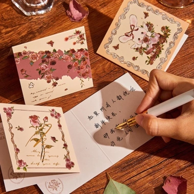 Bộ quà tặng sổ tay vintage thỏ và hoa hồng Ardeles Rose Manor giảm giá 210k