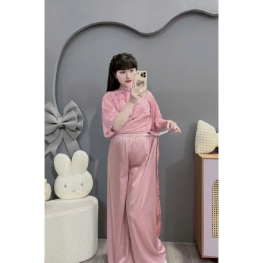 Bộ quần áo bầu tết du xuân dáng suông dài voan lông mềm mại chảnh freesize X651 7