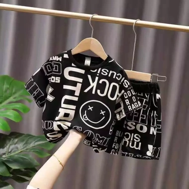 Bộ quần áo bé trai mùa hè tay ngắn thời trang, chỉ 260.470₫ - giảm giá
