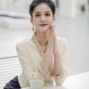 Bộ quần áo thời trang bé gái retro dân tộc vàng thanh lịch, chỉ 434.549đ