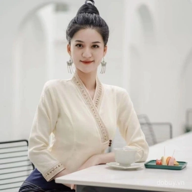 Bộ quần áo thời trang bé gái retro dân tộc vàng thanh lịch, chỉ 434.549đ 5 Bộ quần áo thời trang bé gái retro dân tộc vàng thanh lịch, chỉ 434.549đ 5