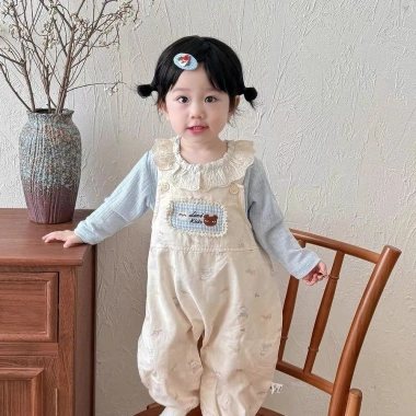 Bộ quần yếm bé mùa thu Hàn Quốc Slim Fit Cool Autumn Chic và Thời trang Vibe