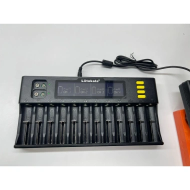 Bộ sạc pin Liitokala Lii-S12 12 khe đa năng 9V-18.650-26.650-21.700-26.700-AA-AAA, giá ưu đãi 833.000₫ 8