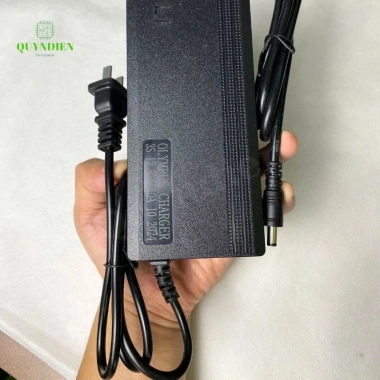 Bộ Sạc Pin Olympus 3S 12.6V 10A Jack 5.5x2.5mm - Sạc Li-Ion và LiFePO4 - Giá ưu đãi từ 311k xuống 257k - Quỳnh Diễn 7