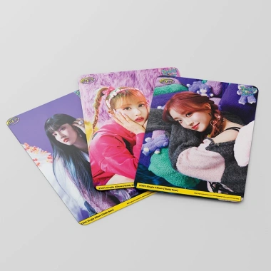 Bộ sưu tập 55 Photocards STAYC Gấu Bông LOMO trong hộp - Giá chỉ 57.200₫