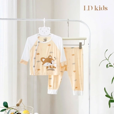 Bộ sưu tập Thu-Đông 5 bảng màu dài tay Petit cho bé, giảm giá 94.500₫ 6 Bộ sưu tập Thu-Đông 5 bảng màu dài tay Petit cho bé, giảm giá 94.500₫ 6