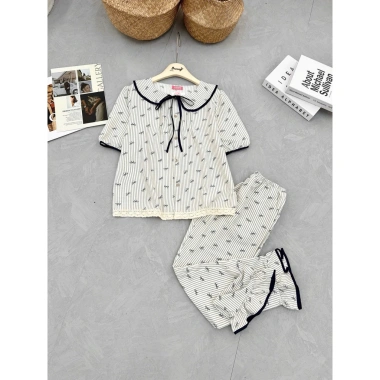 Bộ tay cộc mặc nhà đũi vân mây hoạ tiết dễ thương – Xinh, thoáng mát, chỉ 165k