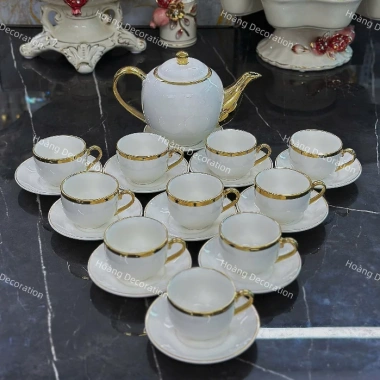 Bộ trà 10 chén - đĩa lót trắng viền vàng, tách phà, hộp quà - Giá chỉ 695.000 VND