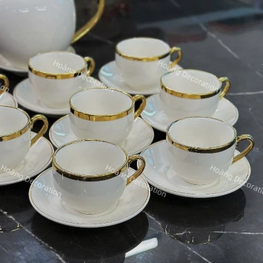 Bộ trà 10 chén - đĩa lót trắng viền vàng, tách phà, hộp quà - Giá chỉ 695.000 VND
