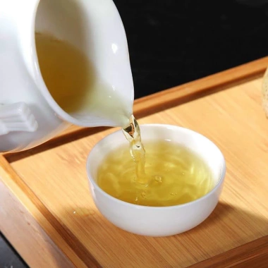 Bộ Trà Thiết Quan Âm Cao Cấp 6 Hộp - Quà Tặng Sang Trọng, Giá Ưu Đãi 650.000 VND